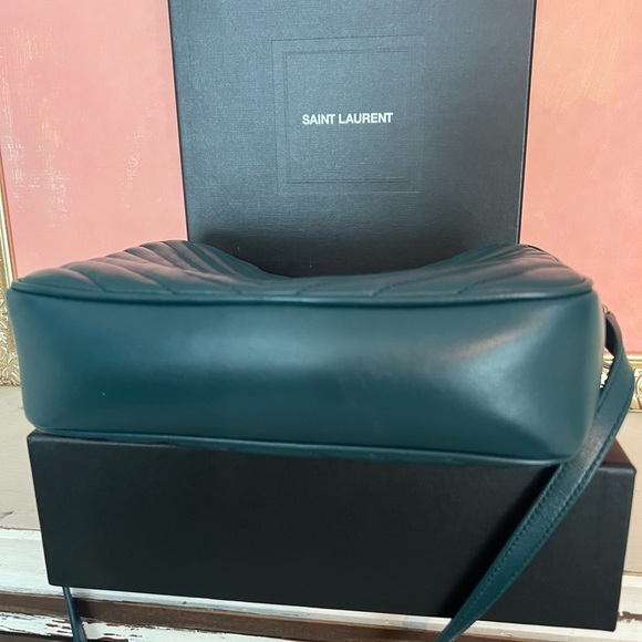 YSL Saint Laurent Quilted Chevron Lou Crossbody Bag. - Picture 8 of 17